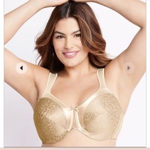 Lot of 2 Bali Bras 36 G White and Beige. Satin Tracings Underwire